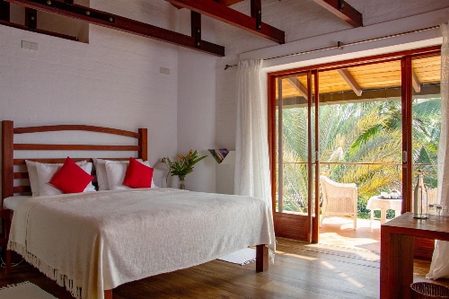 Bougainvillea Retreat image 2