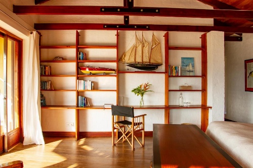 Bougainvillea Retreat image 9